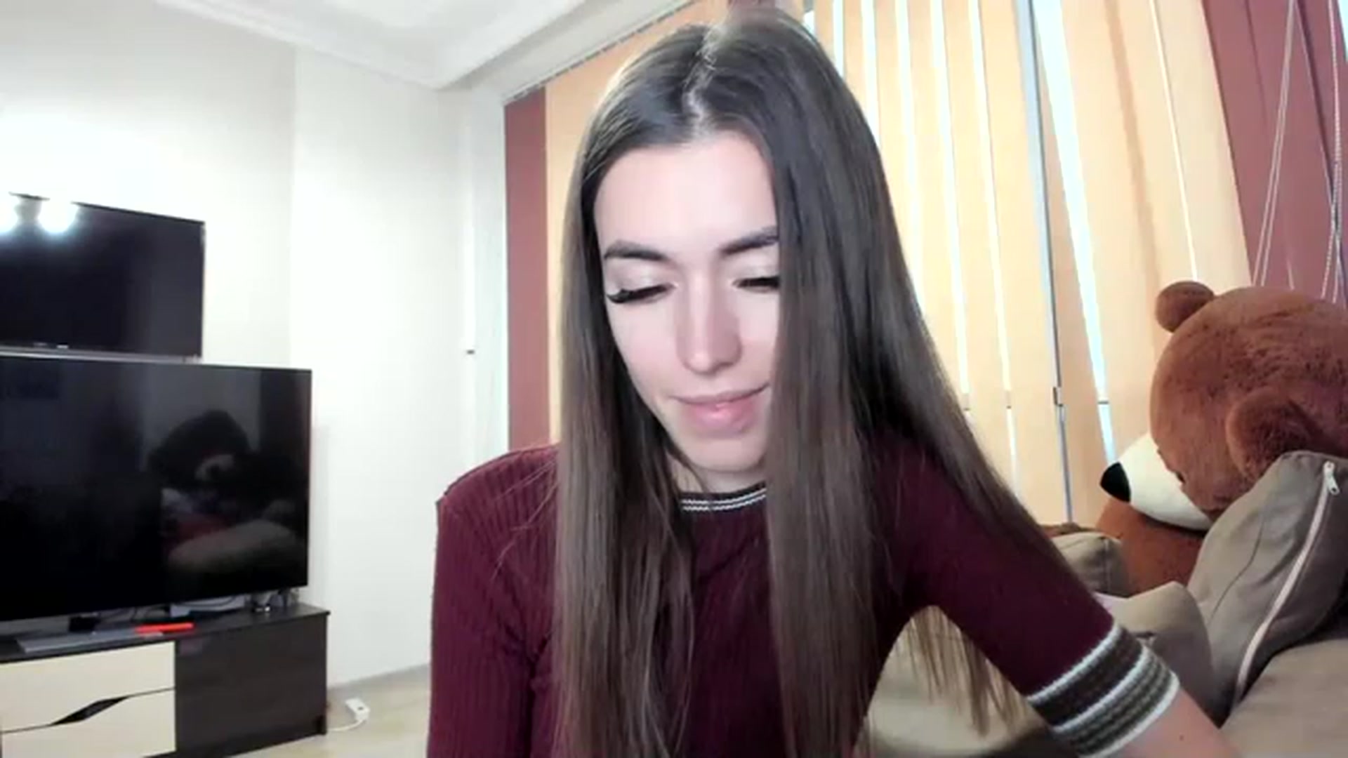Gallery image thumbnail from Onekiss1's myfreecams stream on, 12/05/2022, 06:16 image 14 of 20