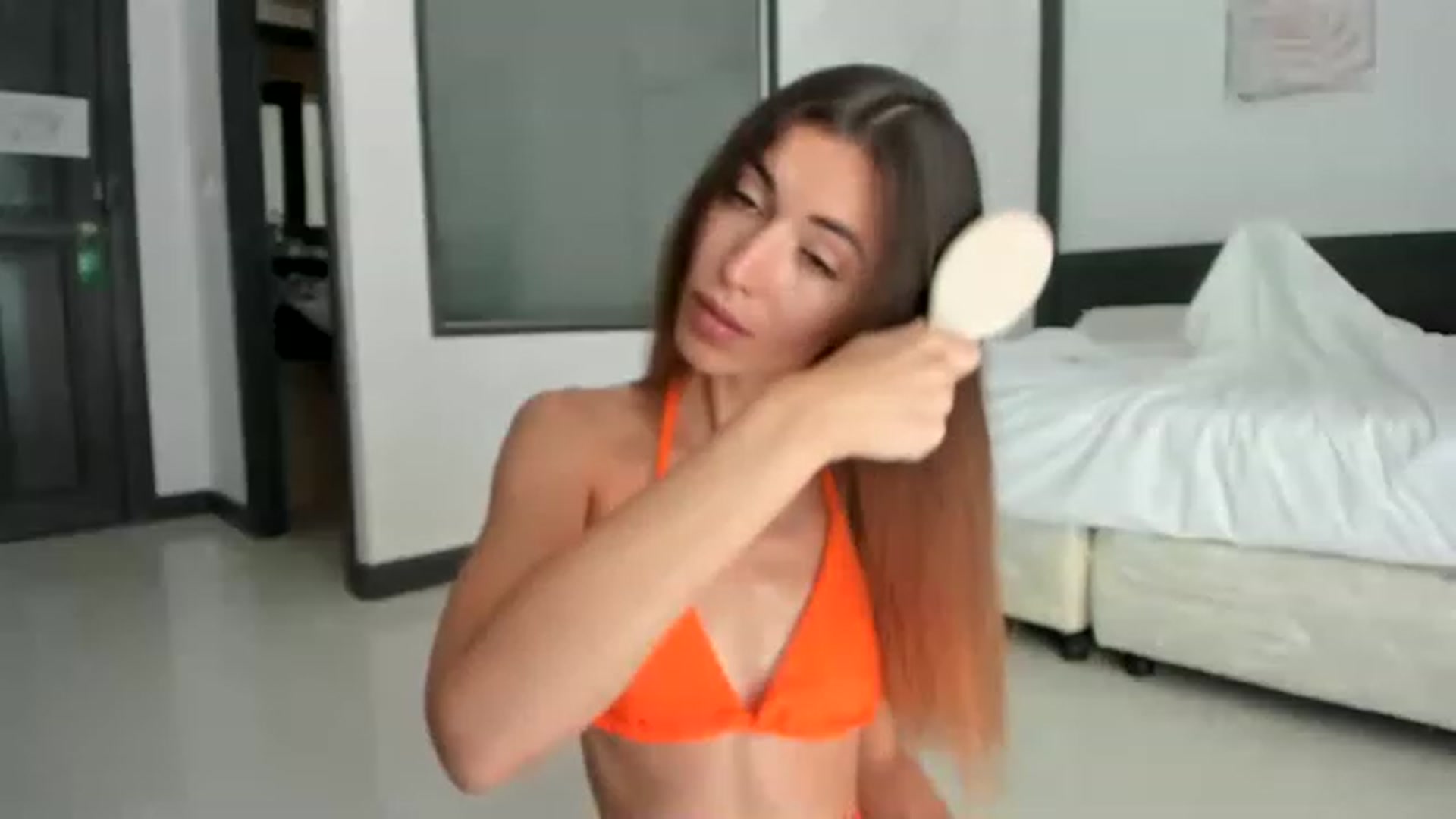 Gallery image thumbnail from Onekiss1's myfreecams stream on, 12/26/2022, 03:47 image 9 of 20