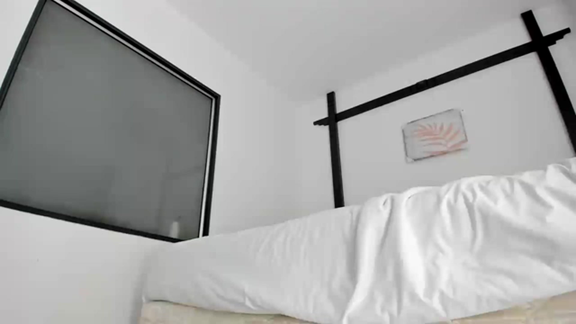 Gallery image thumbnail from Onekiss1's myfreecams stream on, 01/04/2023, 04:53 image 11 of 20