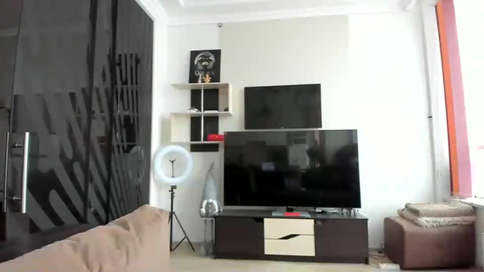 Gallery image thumbnail from Onekiss1's myfreecams stream on, 01/22/2023, 09:56 image 10 of 20