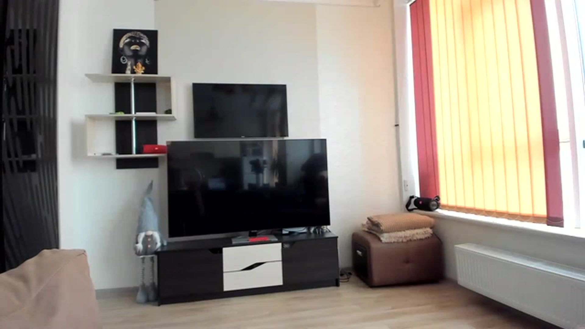 Gallery image thumbnail from Onekiss1's myfreecams stream on, 01/31/2023, 09:23 image 17 of 20