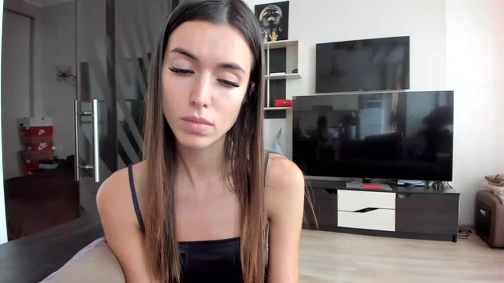 Gallery image thumbnail from Onekiss1's myfreecams stream on, 01/31/2023, 12:29 image 8 of 20