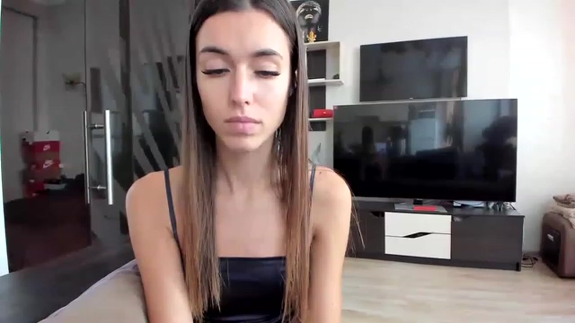 Gallery image thumbnail from Onekiss1's myfreecams stream on, 01/31/2023, 12:29 image 5 of 20