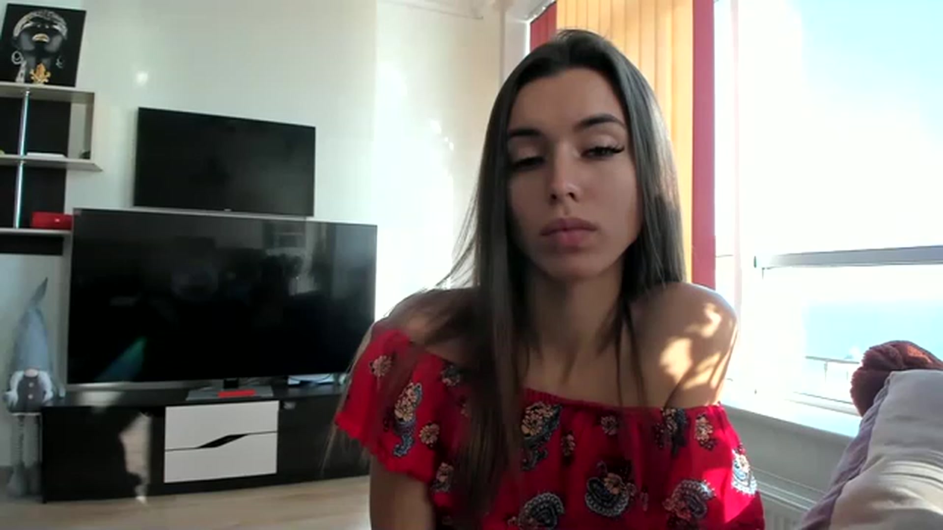 Gallery image thumbnail from Onekiss1's myfreecams stream on, 02/01/2023, 08:19 image 10 of 20