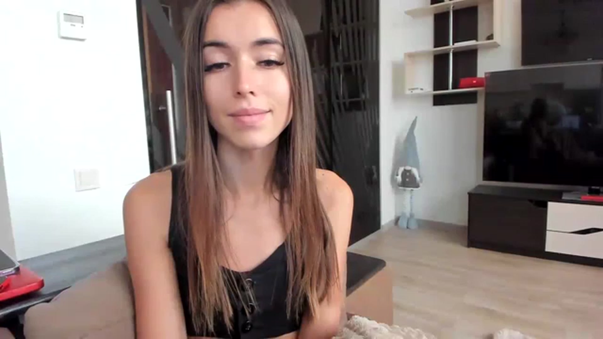 Gallery image thumbnail from Onekiss1's myfreecams stream on, 02/04/2023, 09:02 image 19 of 20