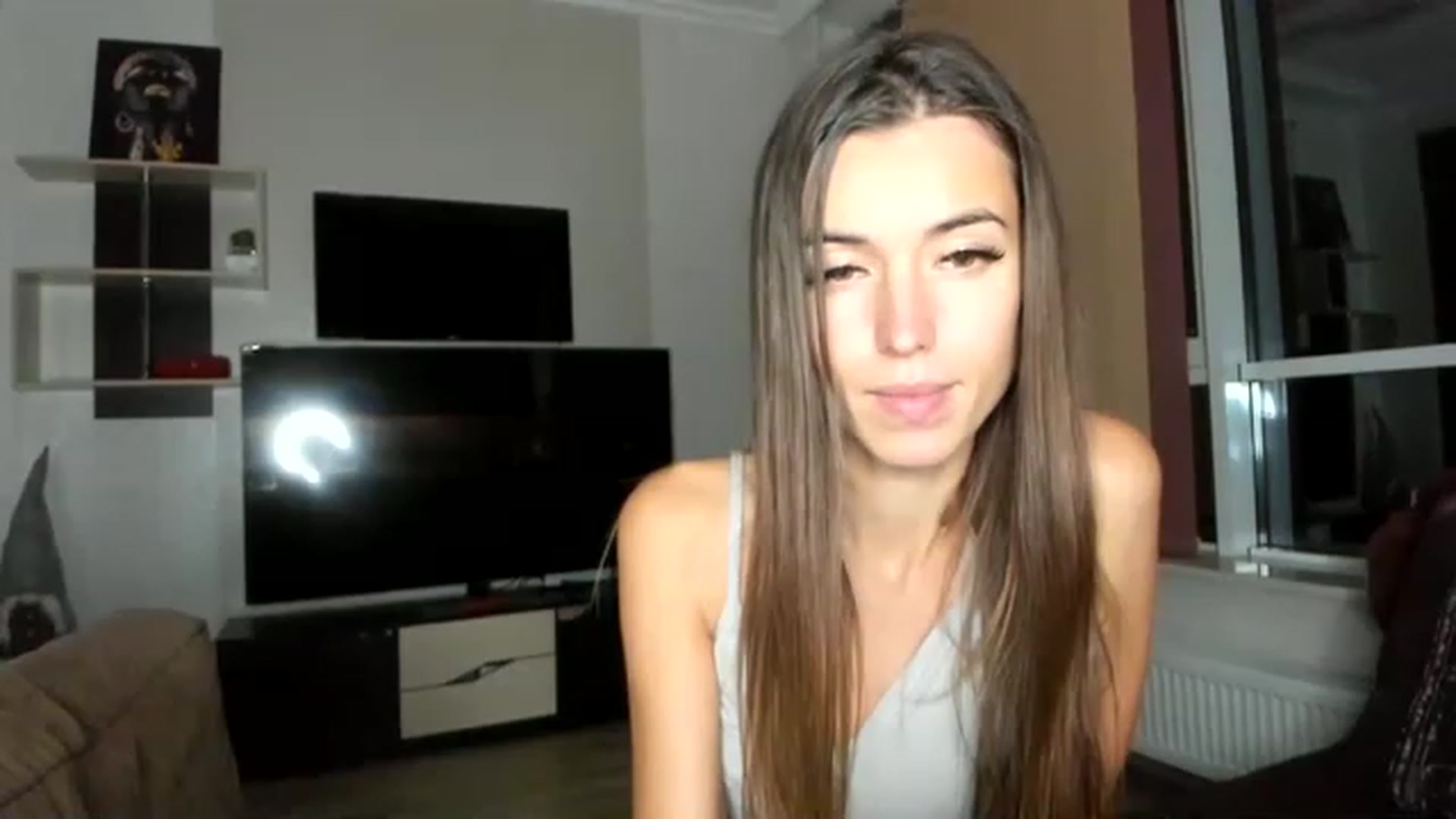 Gallery image thumbnail from Onekiss1's myfreecams stream on, 02/06/2023, 18:37 image 12 of 20