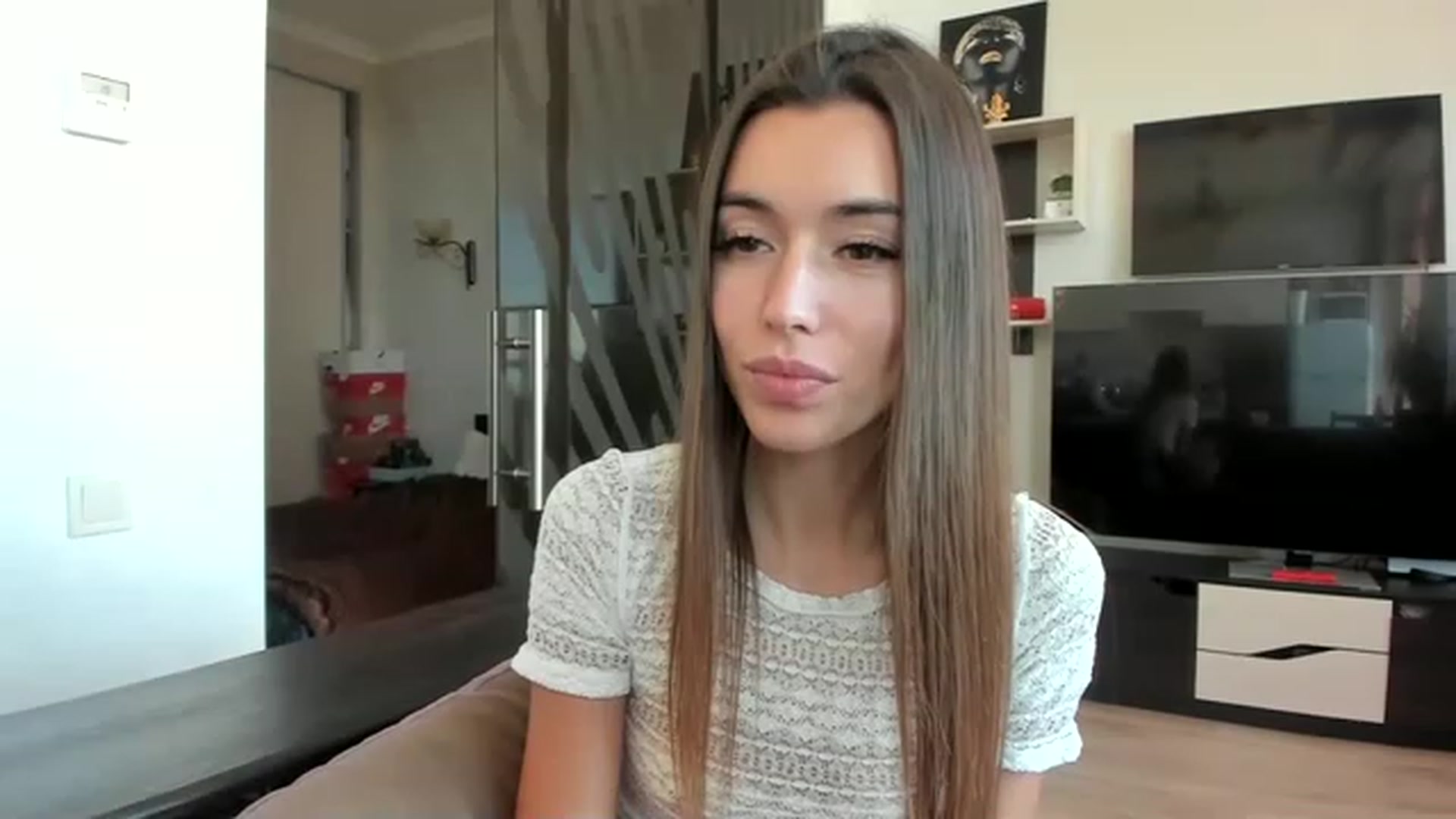 Gallery image thumbnail from Onekiss1's myfreecams stream on, 02/09/2023, 12:53 image 4 of 20