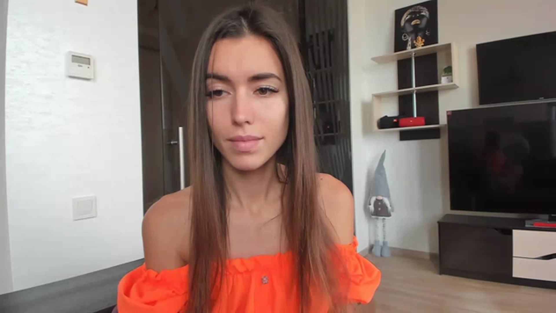 Gallery image thumbnail from Onekiss1's myfreecams stream on, 02/12/2023, 08:33 image 1 of 20