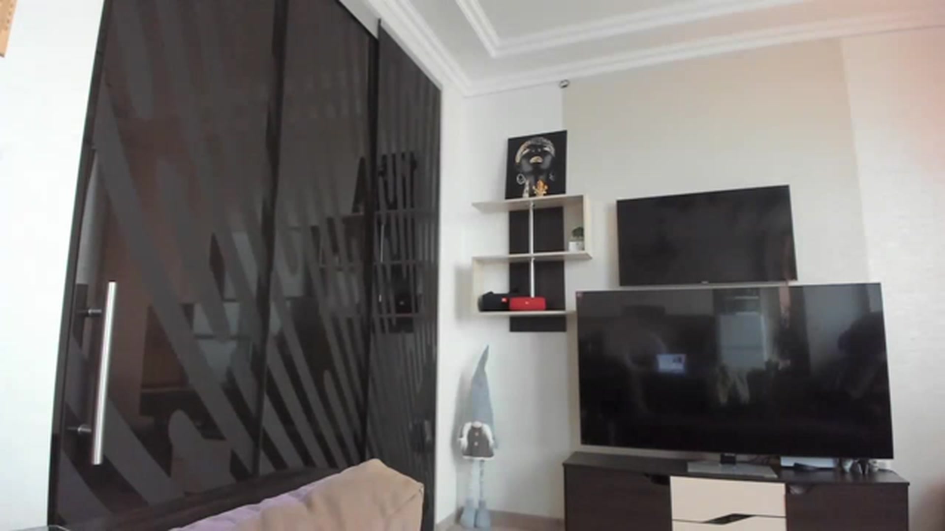 Gallery image thumbnail from Onekiss1's myfreecams stream on, 02/14/2023, 08:36 image 16 of 20