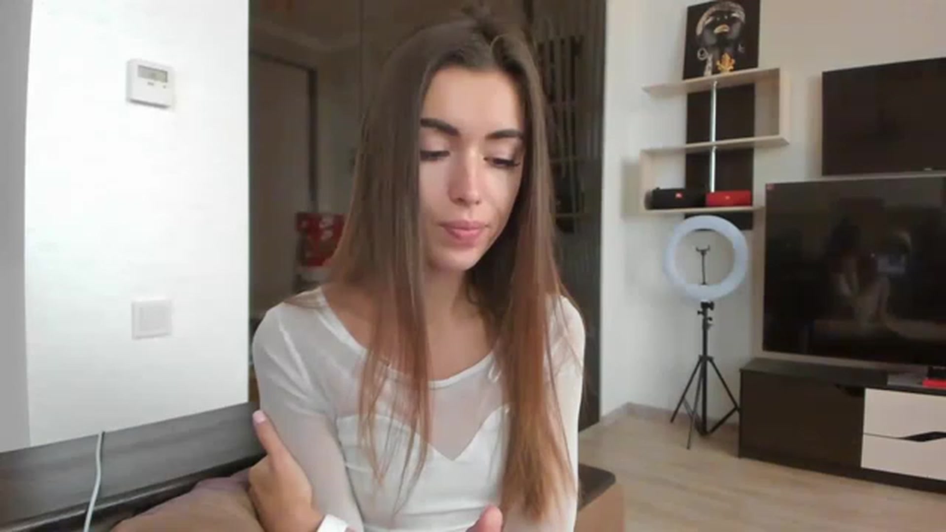 Gallery image thumbnail from Onekiss1's myfreecams stream on, 02/18/2023, 06:48 image 7 of 20