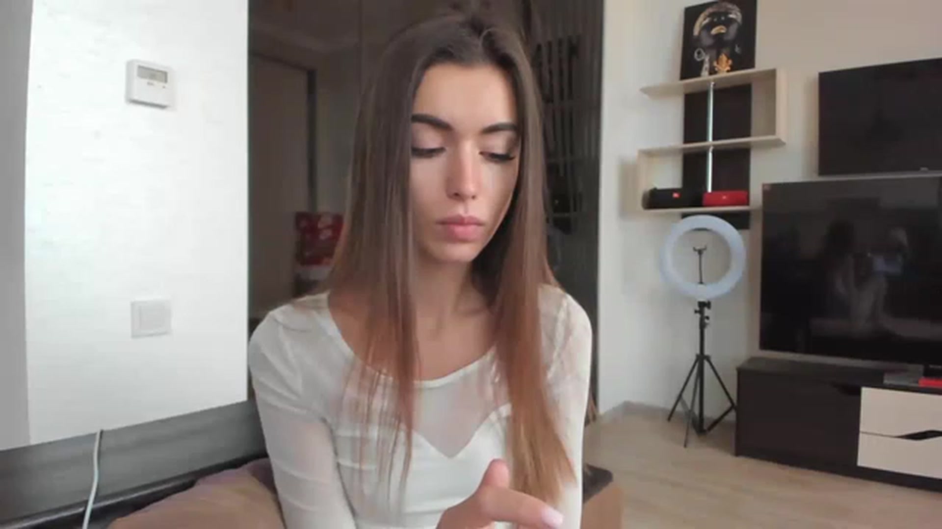 Gallery image thumbnail from Onekiss1's myfreecams stream on, 02/18/2023, 06:48 image 2 of 20