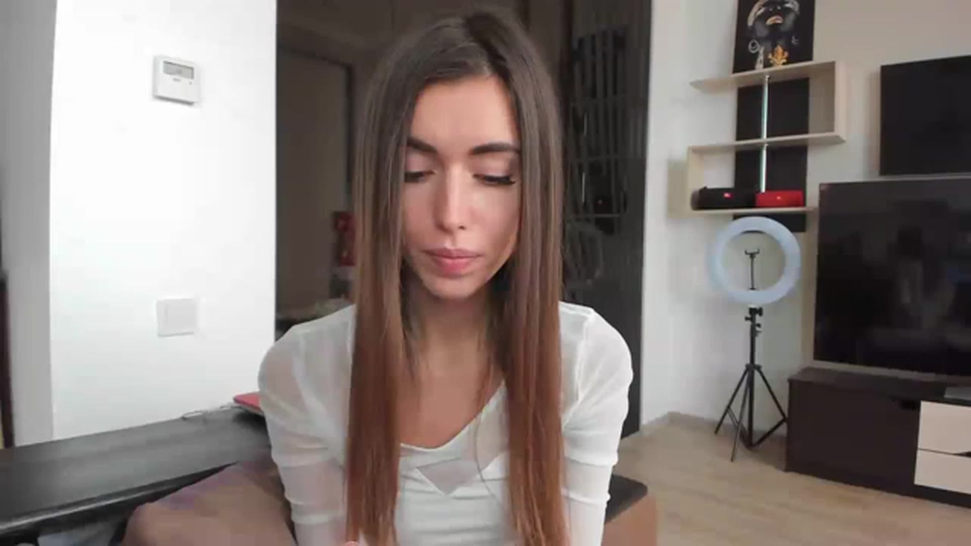 Gallery image thumbnail from Onekiss1's myfreecams stream on, 02/18/2023, 10:30 image 3 of 20