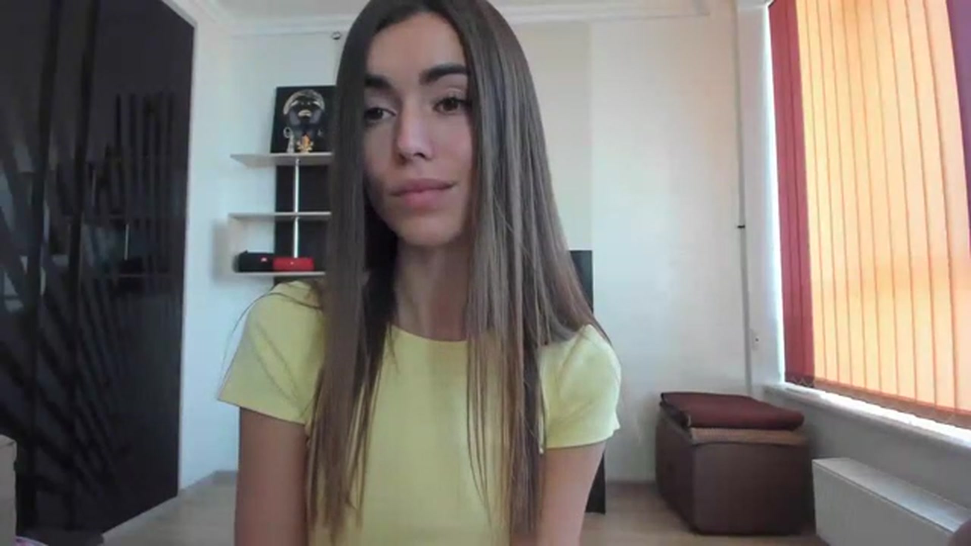 Gallery image thumbnail from Onekiss1's myfreecams stream on, 02/20/2023, 09:56 image 10 of 20