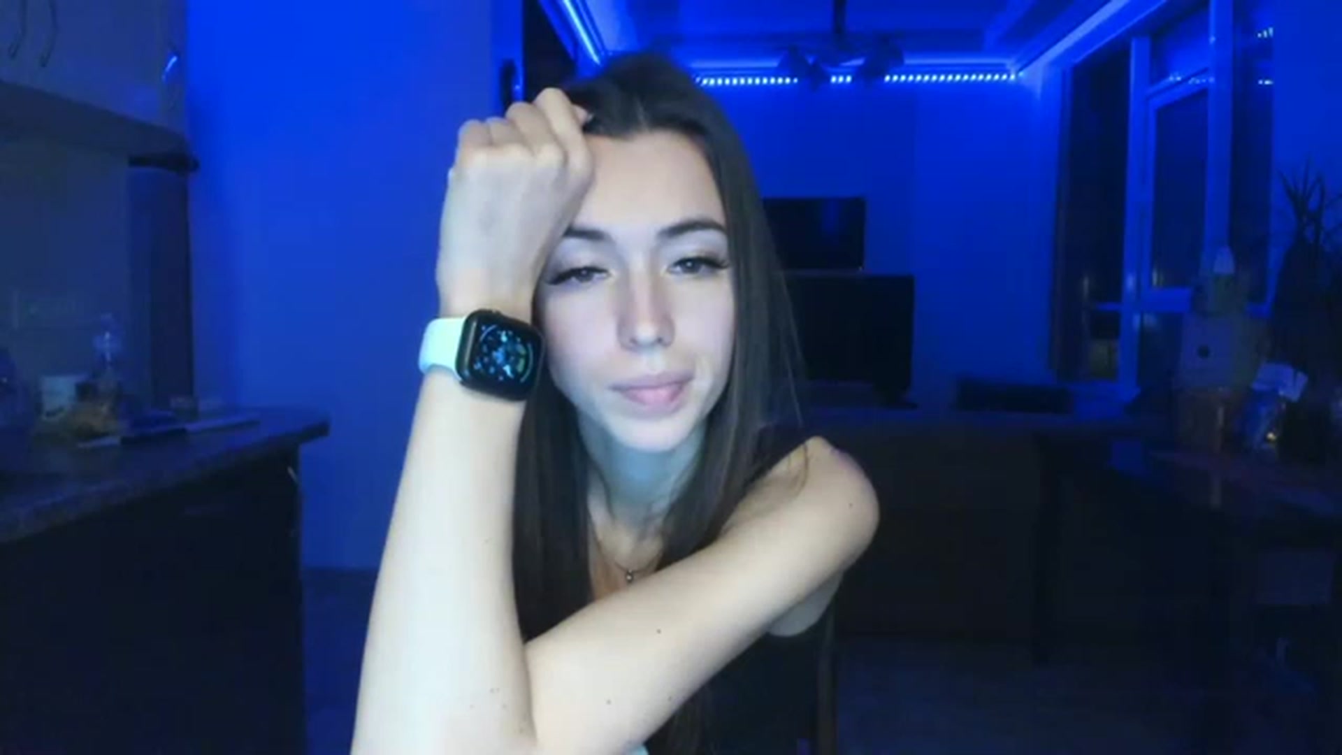 Gallery image thumbnail from Onekiss1's myfreecams stream on, 03/14/2023, 18:32 image 9 of 20