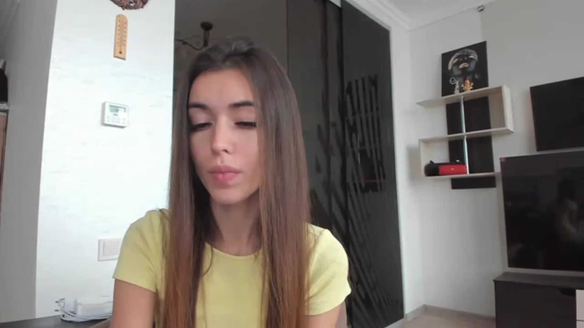 Gallery image thumbnail from Onekiss1's myfreecams stream on, 03/18/2023, 07:34 image 2 of 20