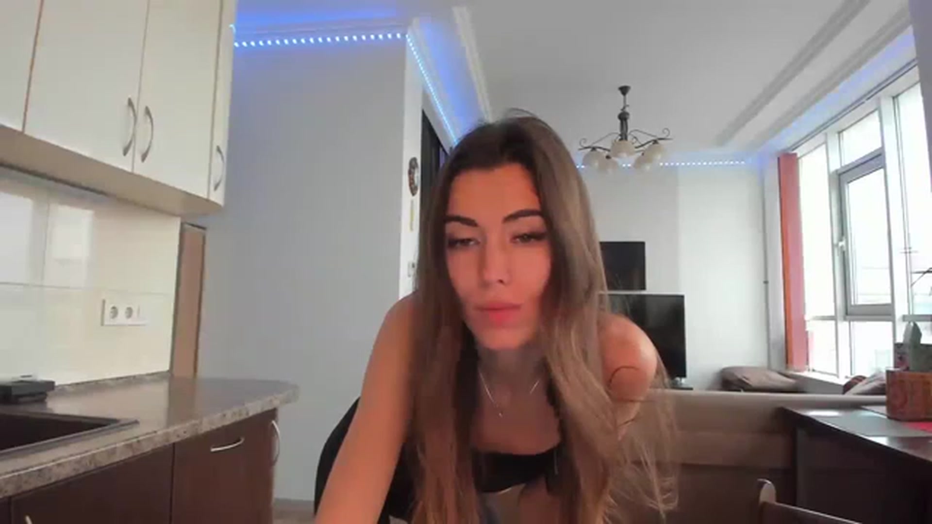 Gallery image thumbnail from Onekiss1's myfreecams stream on, 04/05/2023, 06:23 image 7 of 20