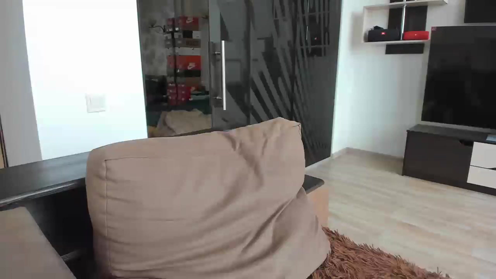 Gallery image thumbnail from Onekiss1's myfreecams stream on, 04/10/2023, 07:41 image 20 of 20