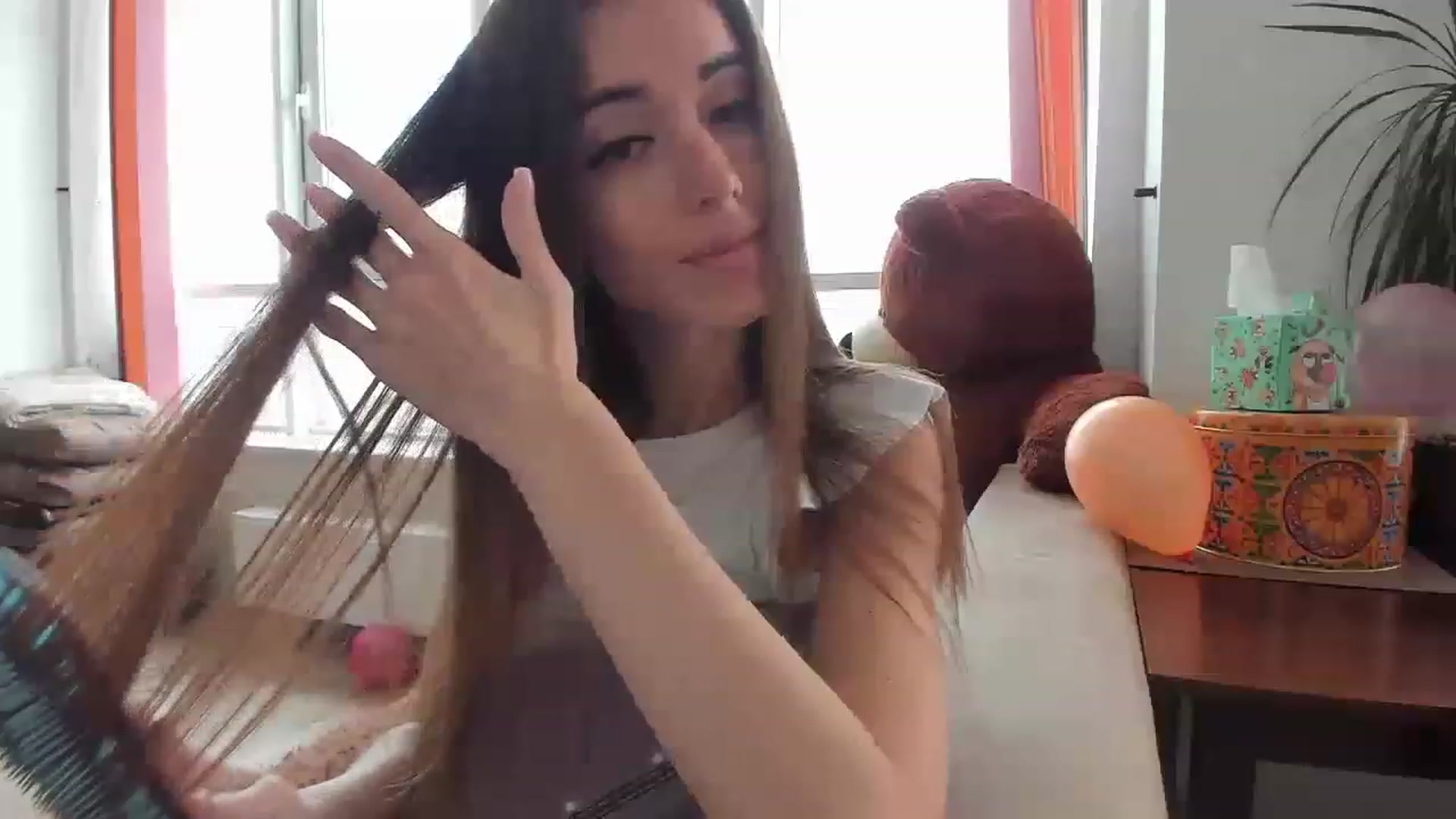 Gallery image thumbnail from Onekiss1's myfreecams stream on, 04/12/2023, 06:35 image 12 of 20