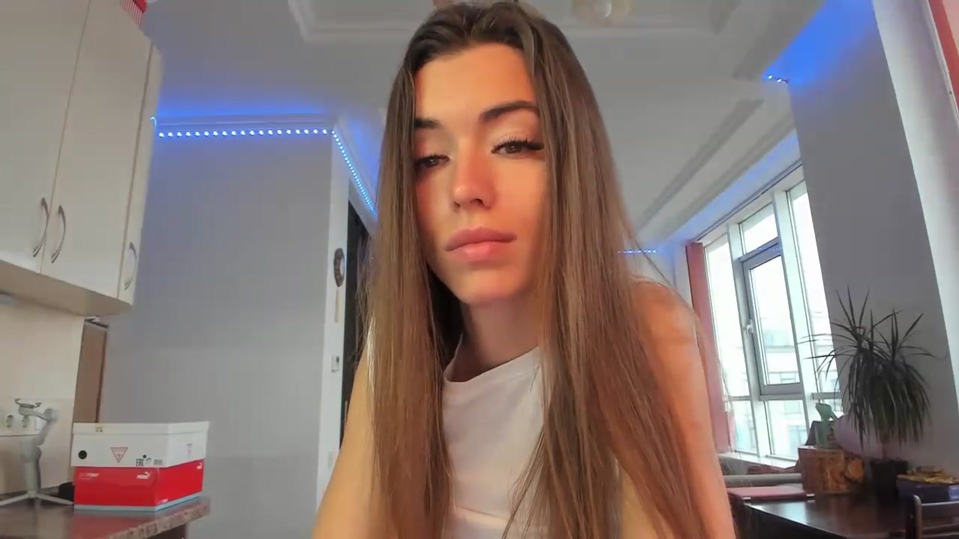Gallery image thumbnail from Onekiss1's myfreecams stream on, 04/13/2023, 05:19 image 5 of 20