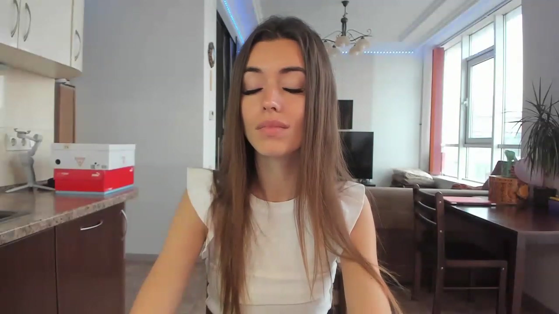 Gallery image thumbnail from Onekiss1's myfreecams stream on, 04/13/2023, 05:19 image 17 of 20