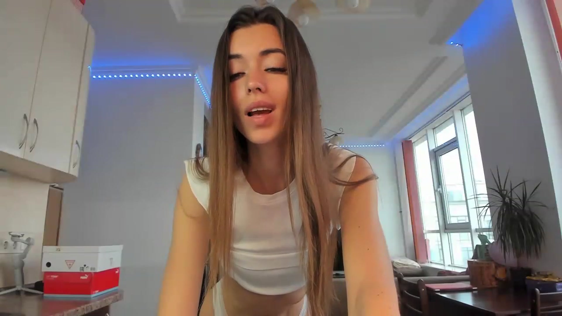 Gallery image thumbnail from Onekiss1's myfreecams stream on, 04/13/2023, 05:19 image 9 of 20