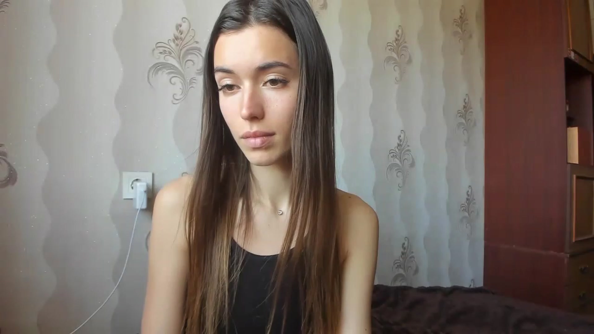 Gallery image thumbnail from Onekiss1's myfreecams stream on, 04/25/2023, 07:53 image 16 of 20