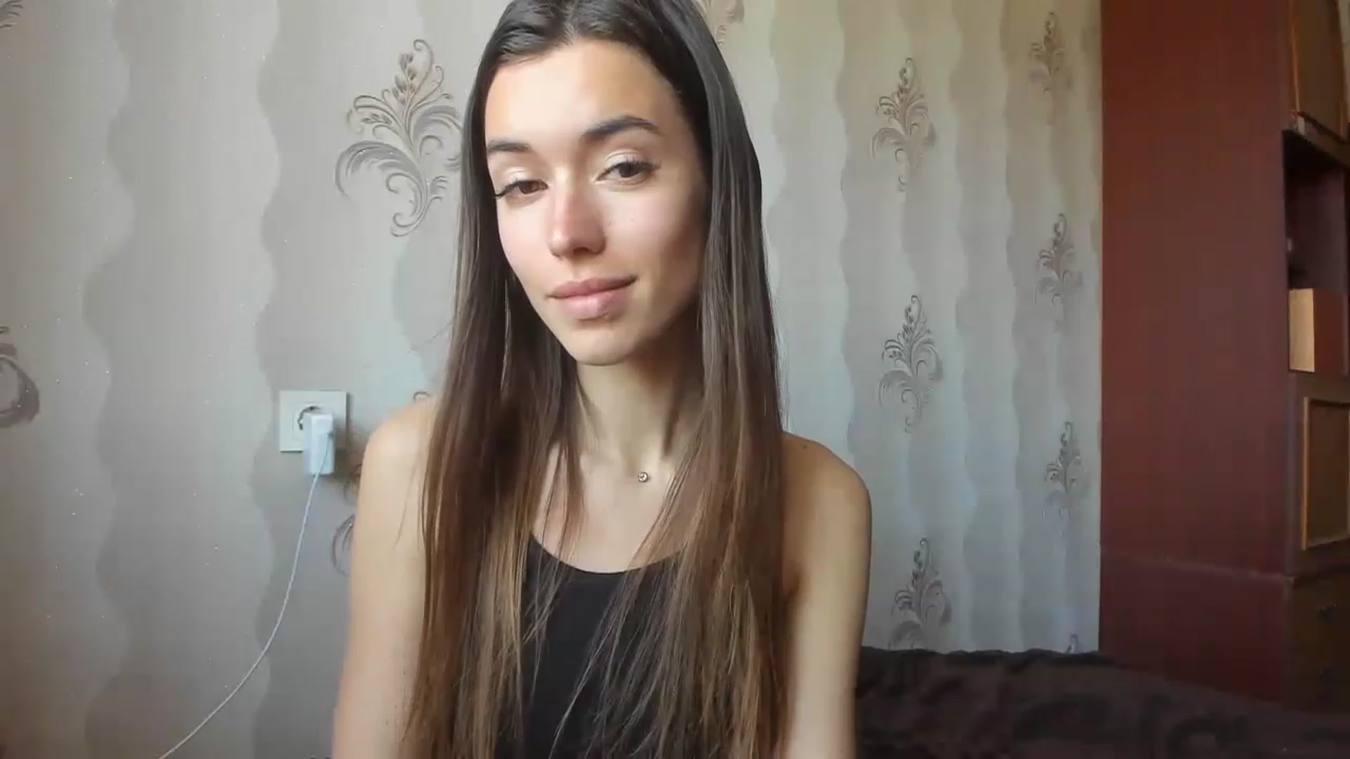 Gallery image thumbnail from Onekiss1's myfreecams stream on, 04/25/2023, 07:53 image 18 of 20