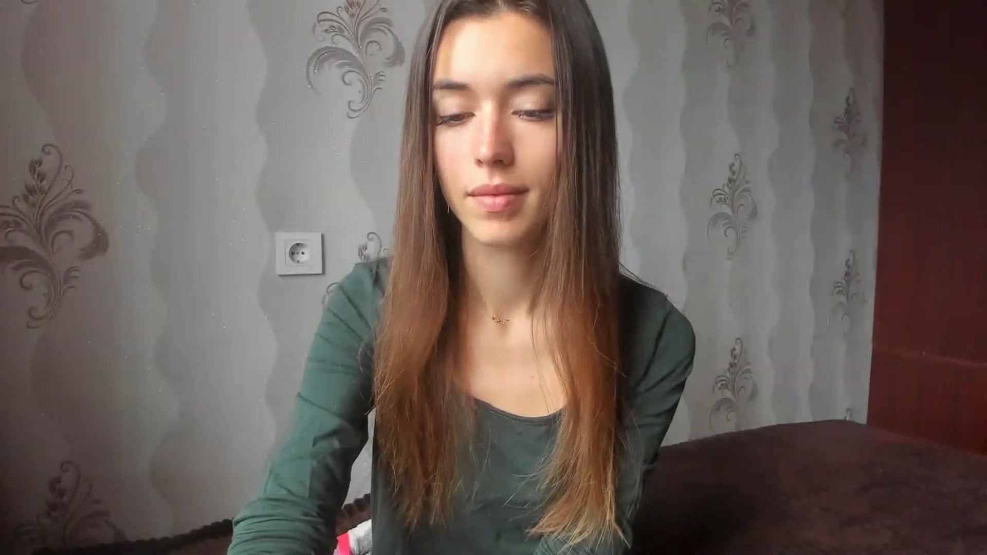 Gallery image thumbnail from Onekiss1's myfreecams stream on, 04/27/2023, 05:24 image 12 of 20