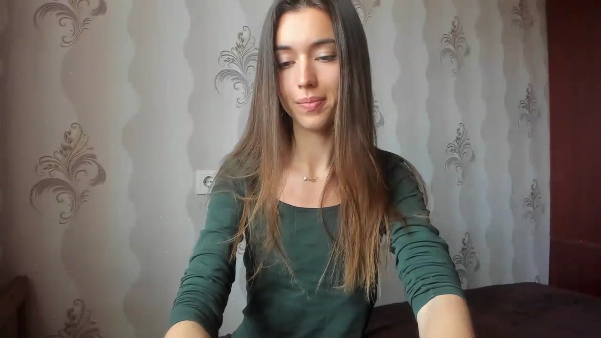 Gallery image thumbnail from Onekiss1's myfreecams stream on, 04/27/2023, 07:59 image 13 of 20