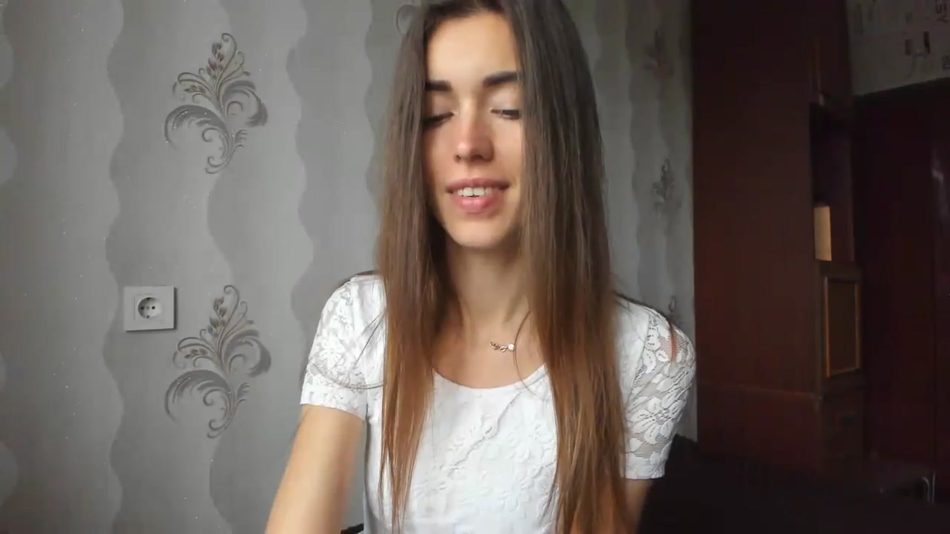 Gallery image thumbnail from Onekiss1's myfreecams stream on, 04/30/2023, 05:11 image 4 of 20