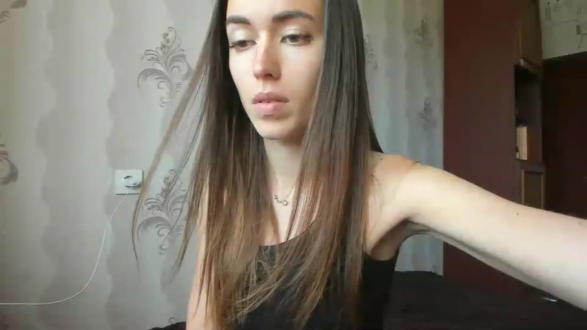 Gallery image thumbnail from Onekiss1's myfreecams stream on, 05/03/2023, 07:52 image 3 of 20