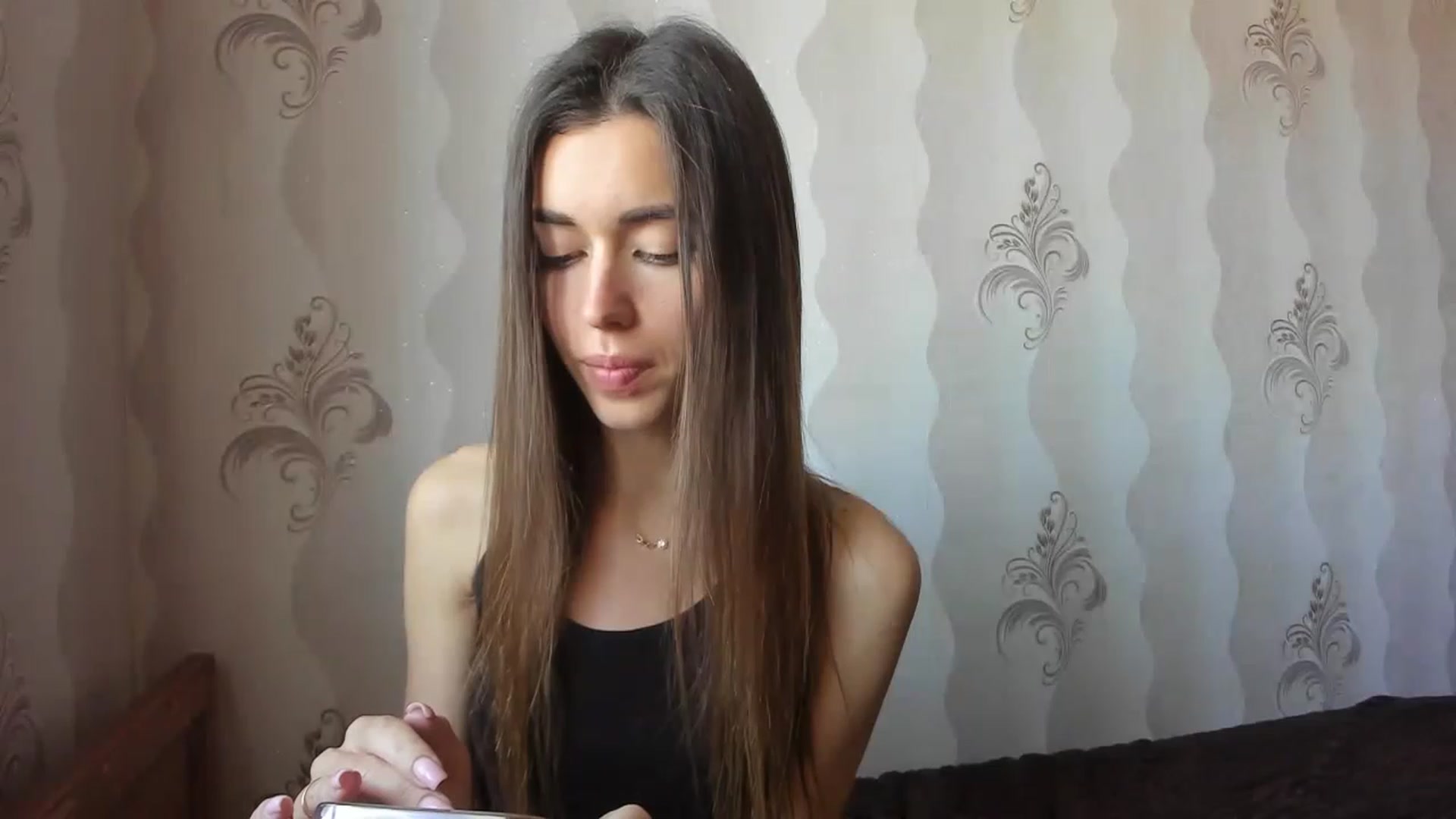 Gallery image thumbnail from Onekiss1's myfreecams stream on, 05/03/2023, 09:35 image 19 of 20
