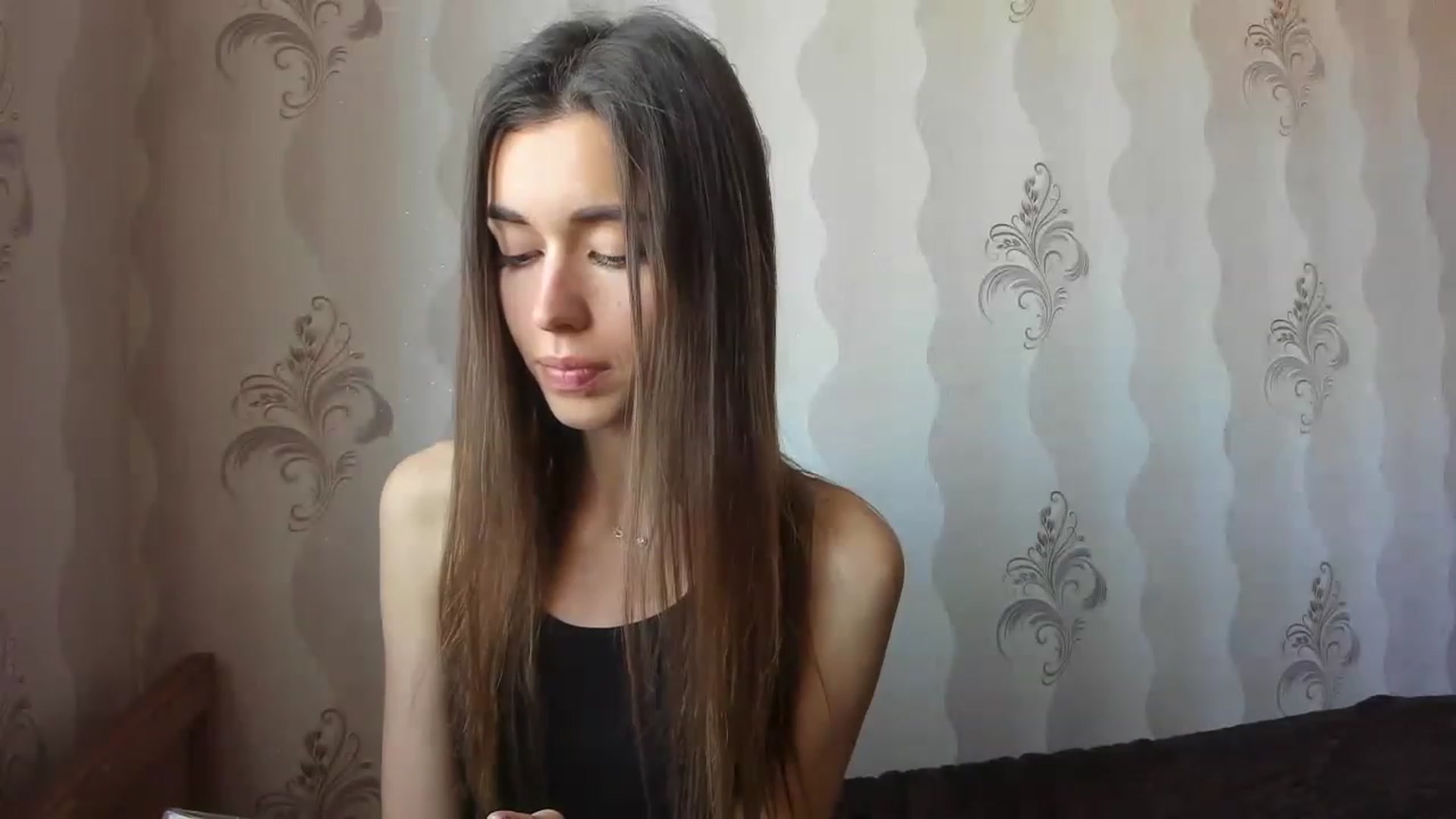 Gallery image thumbnail from Onekiss1's myfreecams stream on, 05/03/2023, 09:35 image 17 of 20