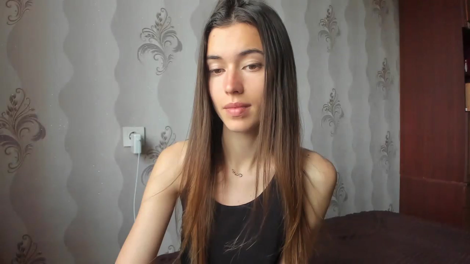 Gallery image thumbnail from Onekiss1's myfreecams stream on, 05/09/2023, 05:23 image 2 of 20