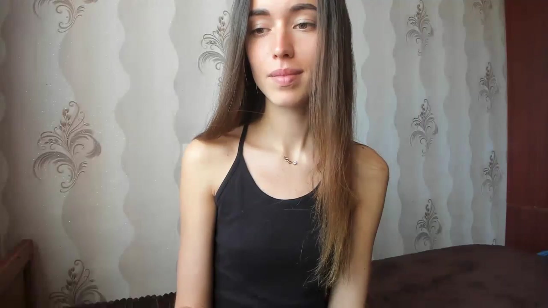 Gallery image thumbnail from Onekiss1's myfreecams stream on, 05/10/2023, 06:52 image 6 of 20