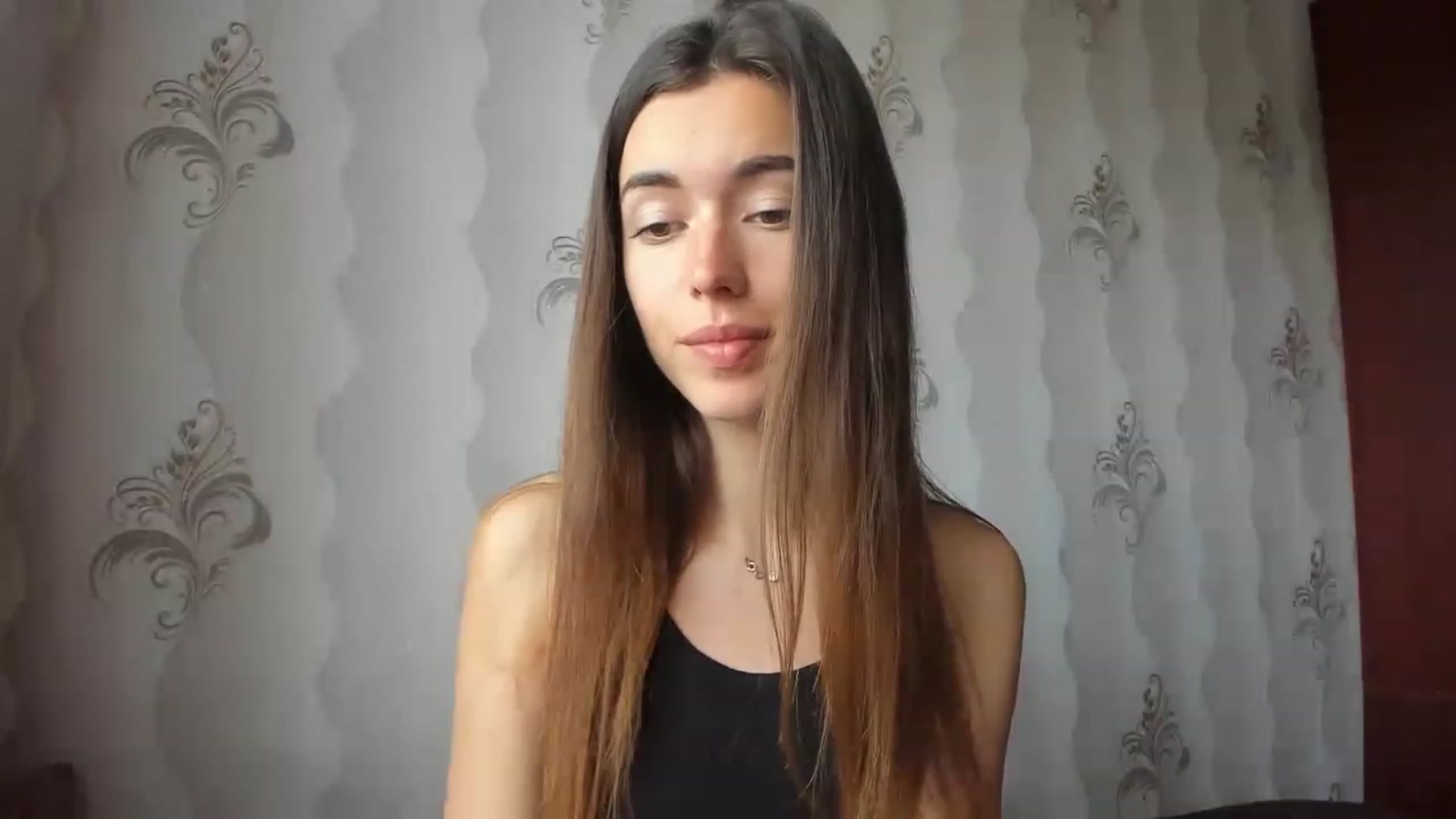 Gallery image thumbnail from Onekiss1's myfreecams stream on, 05/10/2023, 07:55 image 1 of 20