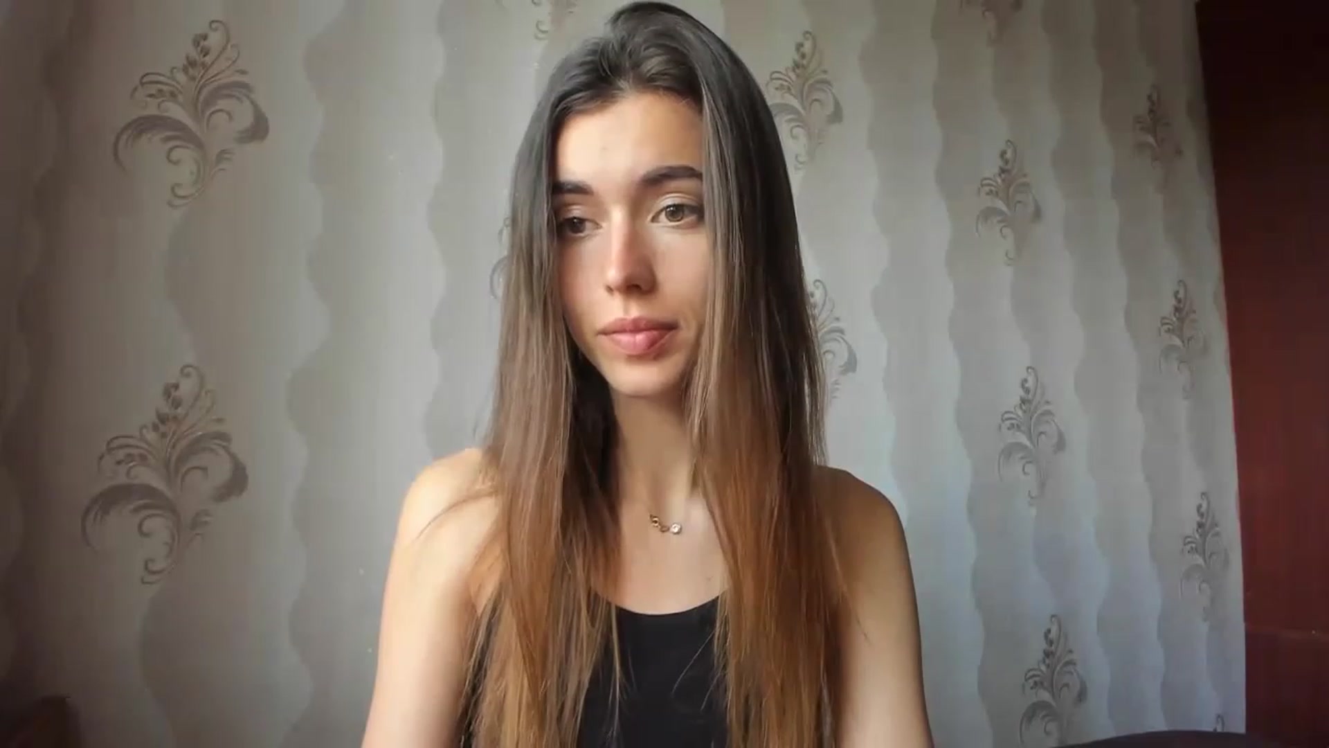 Gallery image thumbnail from Onekiss1's myfreecams stream on, 05/10/2023, 07:55 image 10 of 20