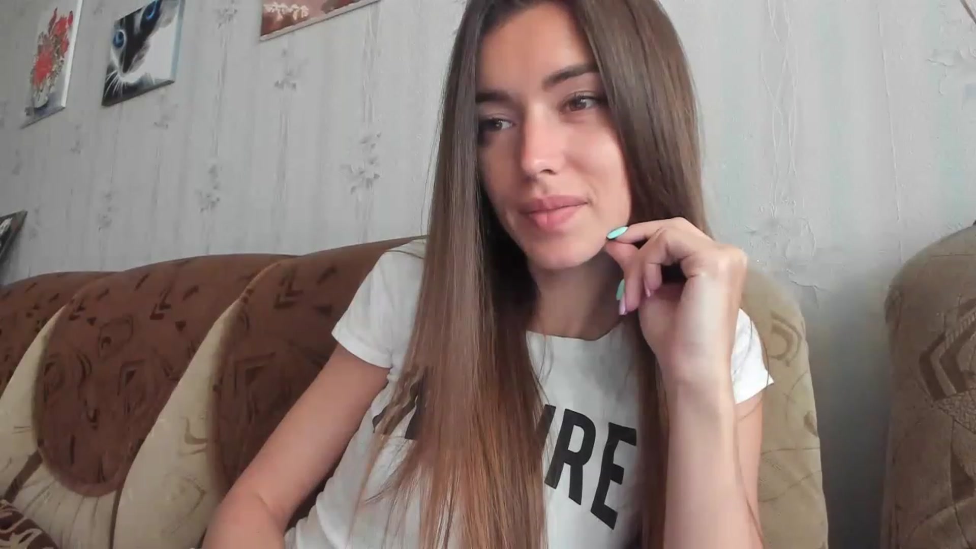 Gallery image thumbnail from Onekiss1's myfreecams stream on, 05/18/2023, 05:02 image 3 of 20