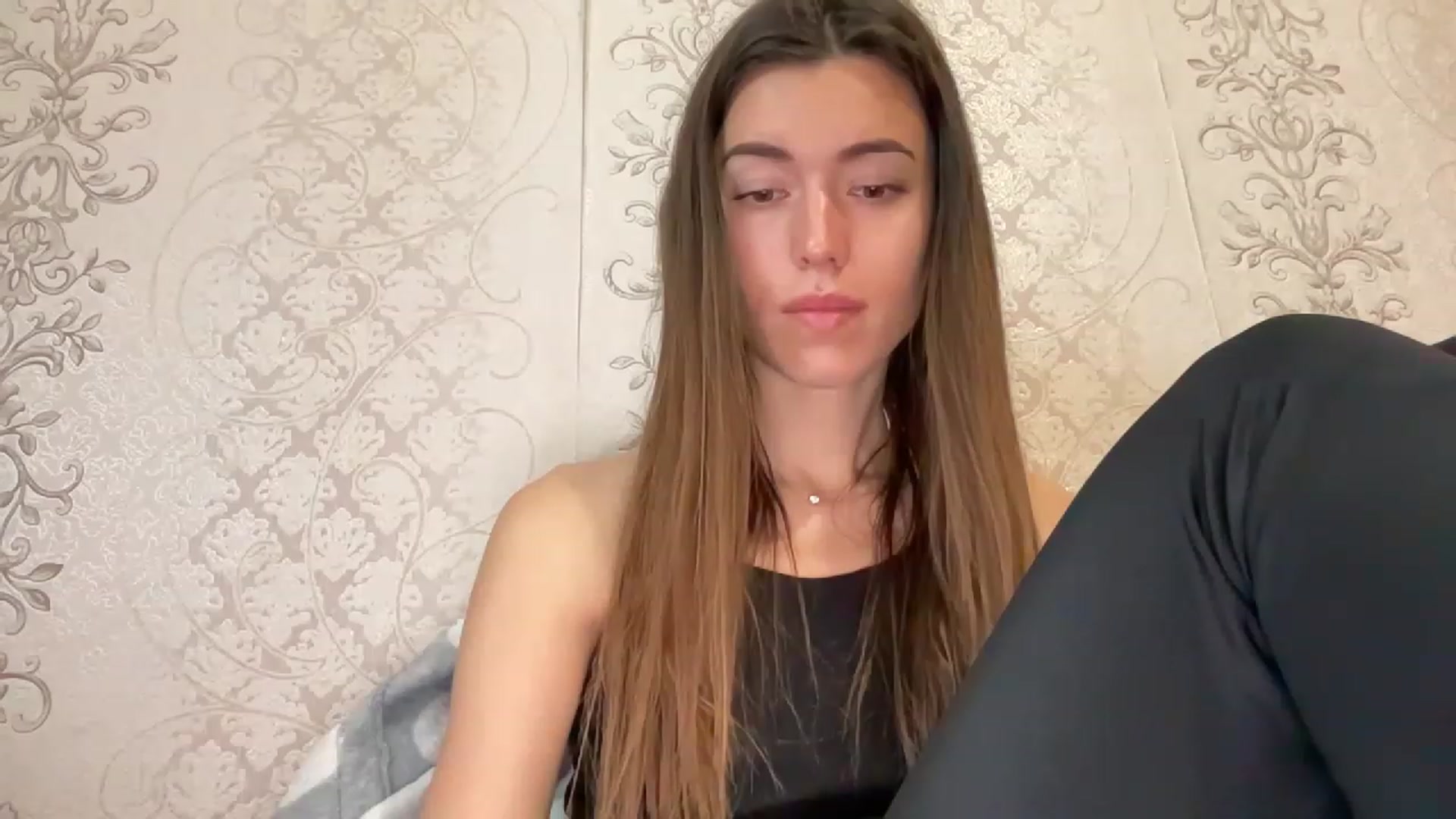 Gallery image thumbnail from Onekiss1's myfreecams stream on, 05/22/2023, 05:52 image 10 of 20