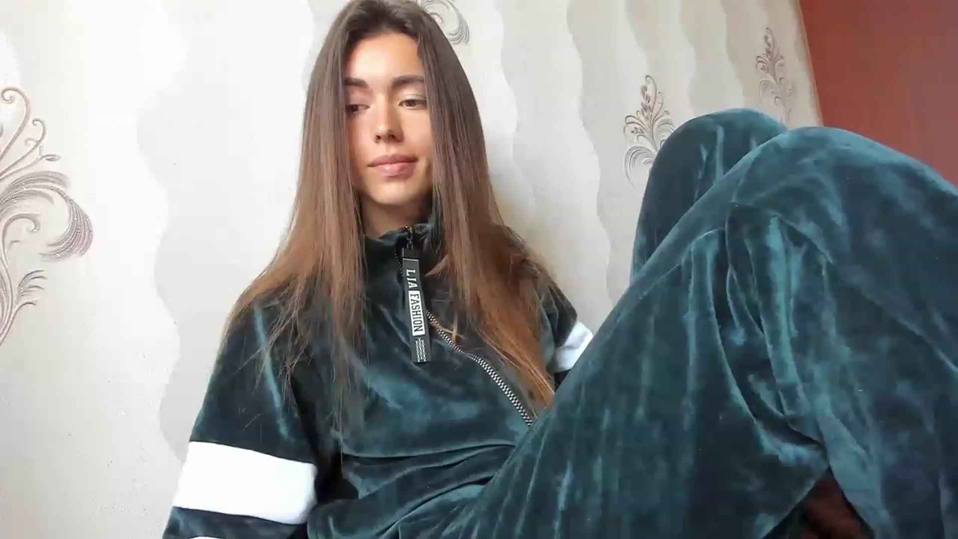 Gallery image thumbnail from Onekiss1's myfreecams stream on, 05/28/2023, 07:17 image 19 of 20