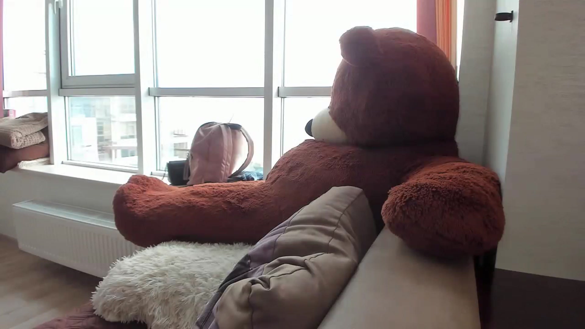 Gallery image thumbnail from Onekiss1's myfreecams stream on, 06/12/2023, 06:34 image 7 of 20
