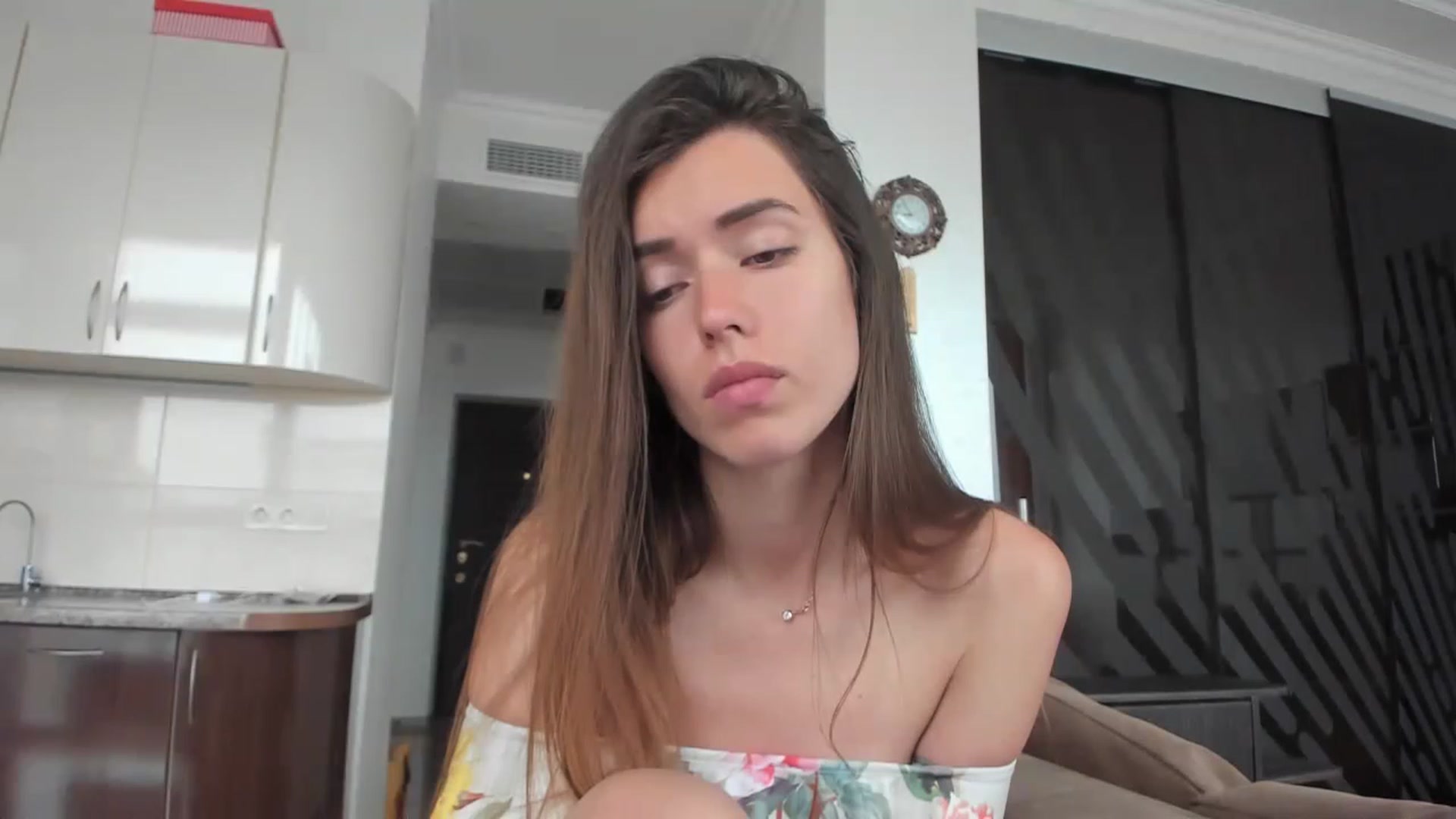 Gallery image thumbnail from Onekiss1's myfreecams stream on, 06/13/2023, 06:44 image 4 of 20