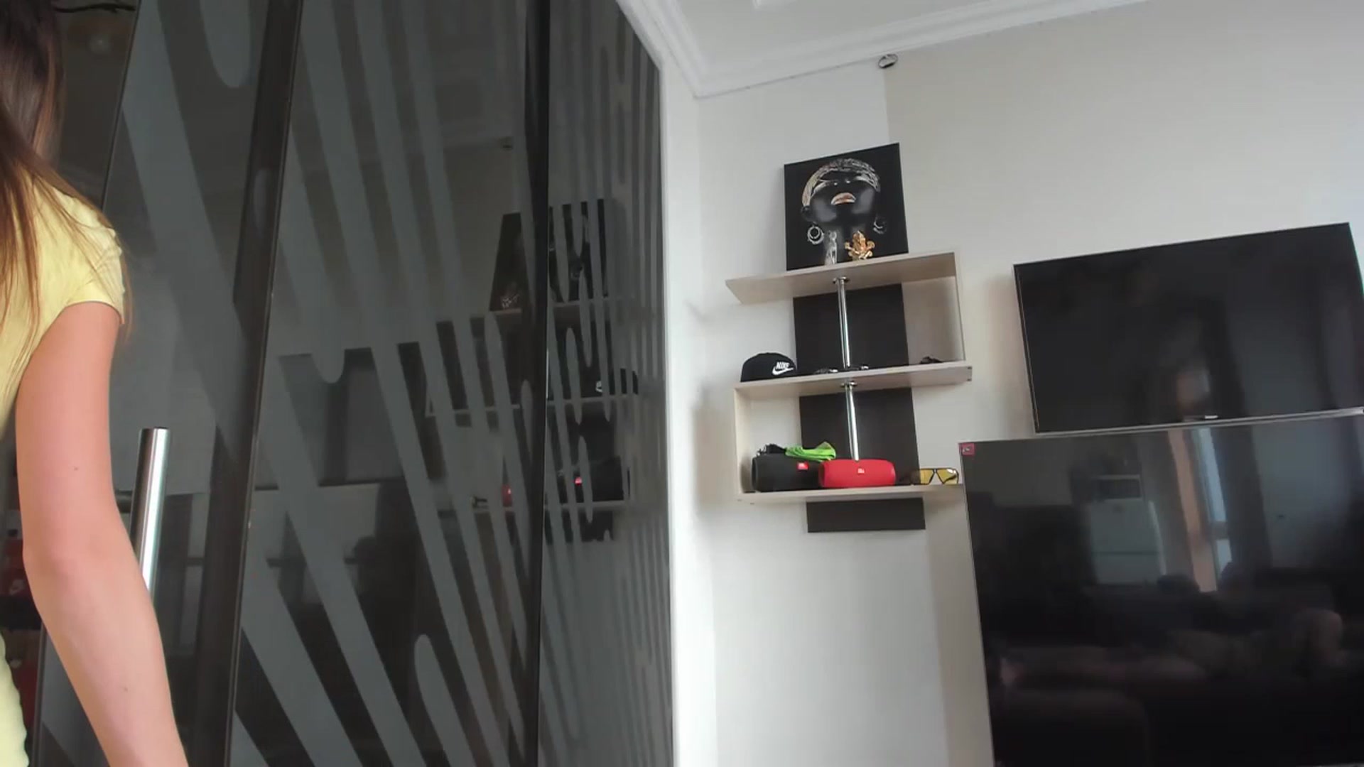 Gallery image thumbnail from Onekiss1's myfreecams stream on, 06/14/2023, 06:32 image 12 of 20
