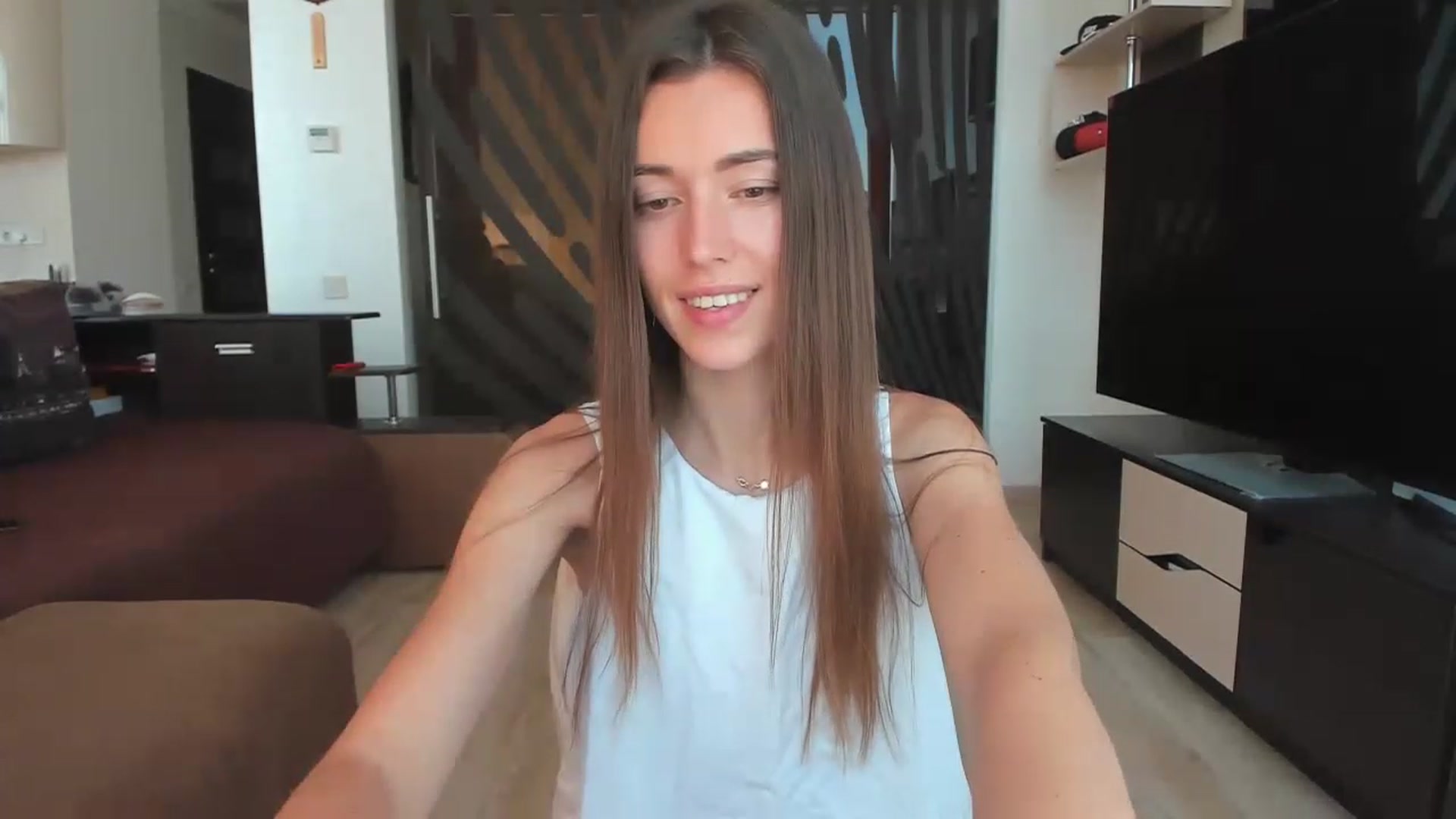 Gallery image thumbnail from Onekiss1's myfreecams stream on, 06/15/2023, 08:49 image 15 of 20