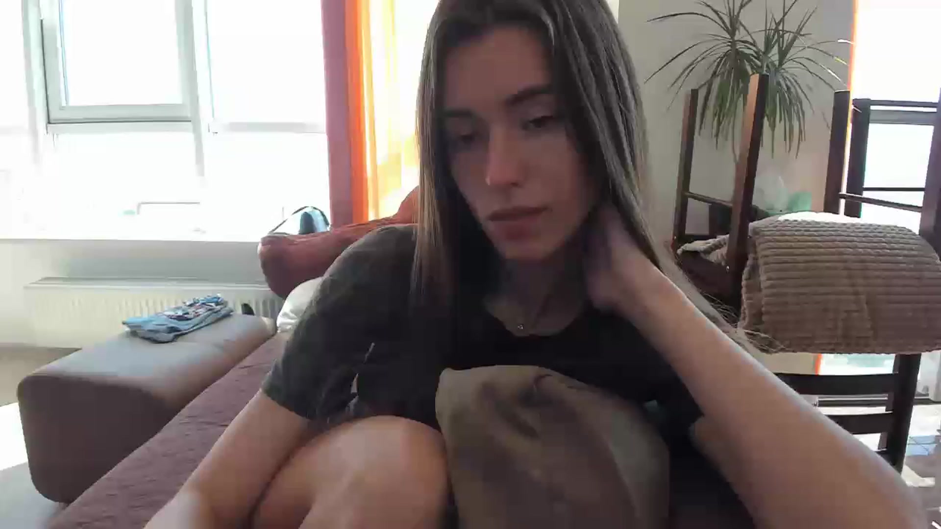 Gallery image thumbnail from Onekiss1's myfreecams stream on, 06/16/2023, 07:29 image 5 of 20