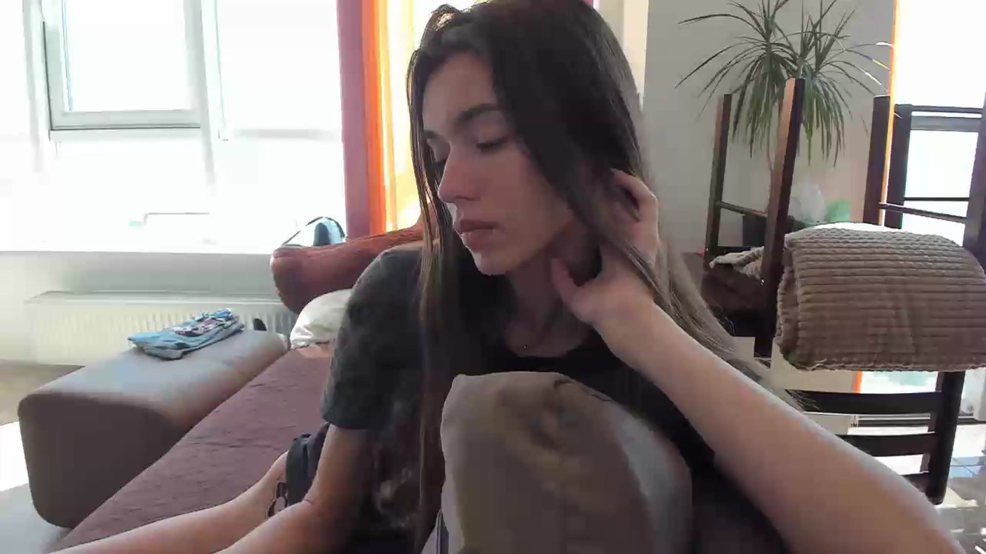 Gallery image thumbnail from Onekiss1's myfreecams stream on, 06/16/2023, 07:29 image 8 of 20