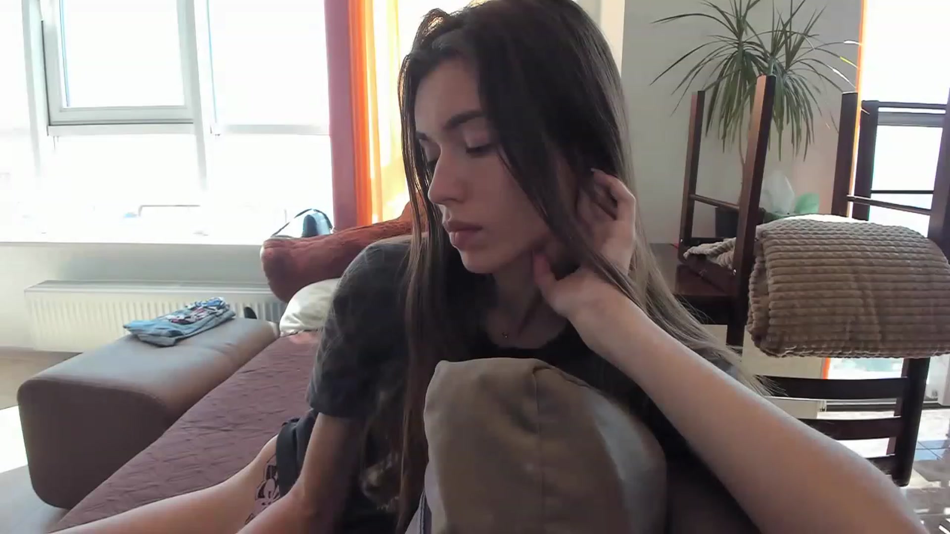 Gallery image thumbnail from Onekiss1's myfreecams stream on, 06/16/2023, 07:29 image 9 of 20