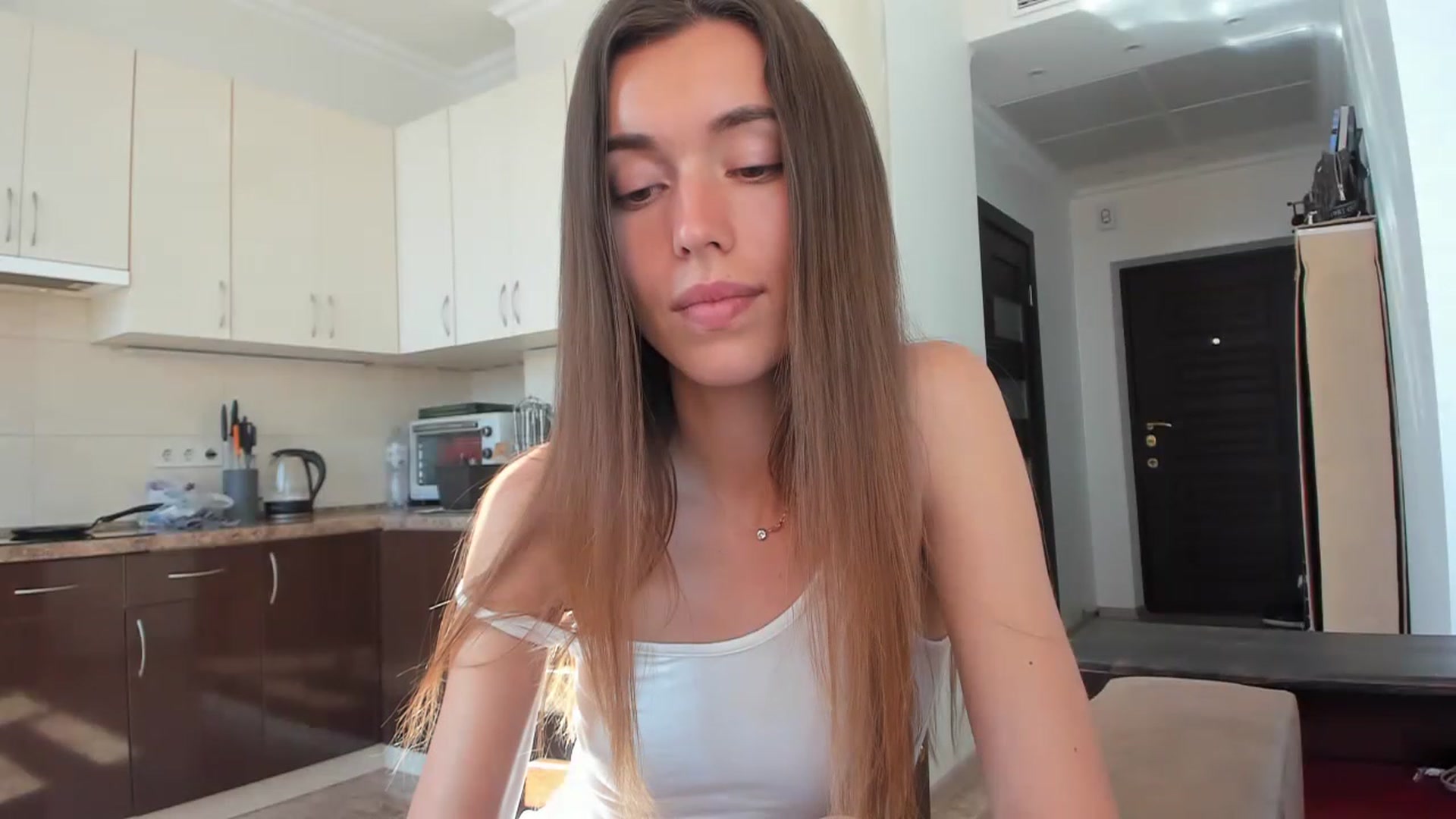 Gallery image thumbnail from Onekiss1's myfreecams stream on, 06/17/2023, 06:57 image 7 of 20