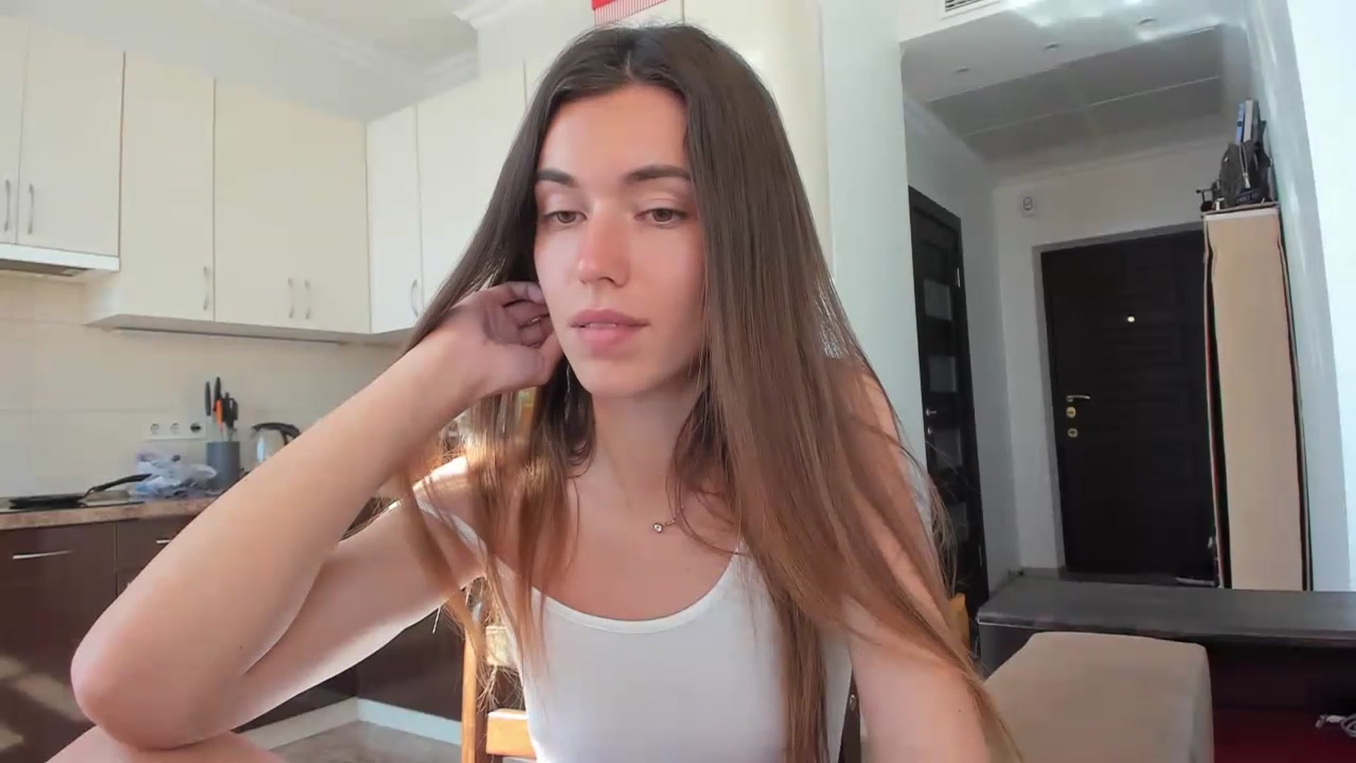 Gallery image thumbnail from Onekiss1's myfreecams stream on, 06/17/2023, 06:57 image 9 of 20