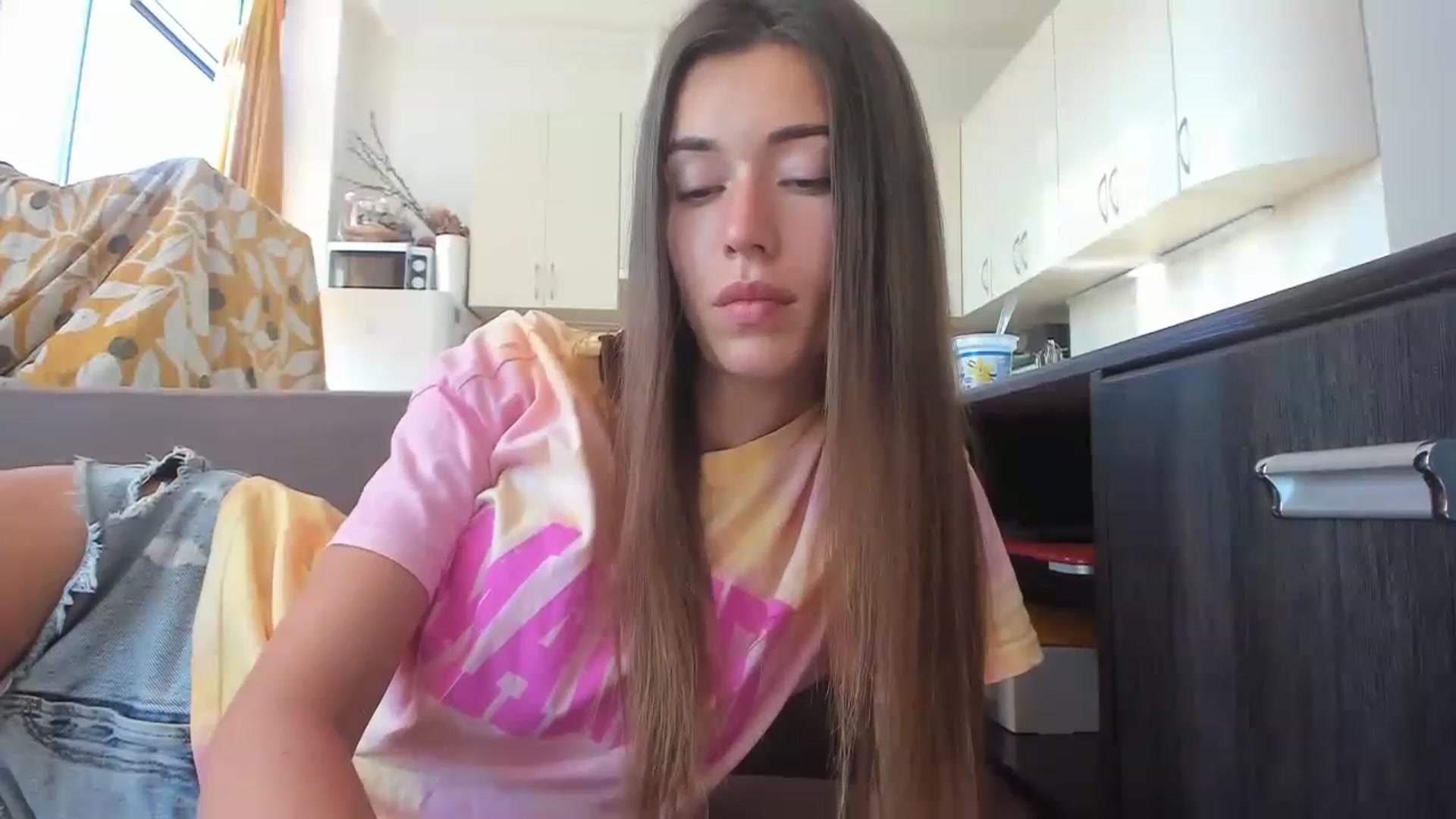 Gallery image thumbnail from Onekiss1's myfreecams stream on, 06/27/2023, 05:19 image 11 of 20